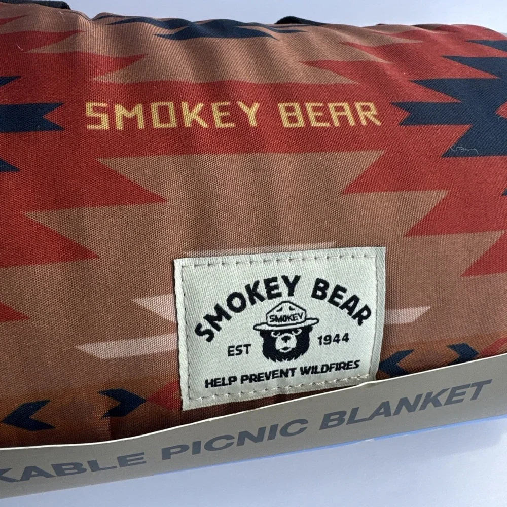 Smokey The Bear Packable Picnic Blanket Southwest 70x70 Roll Up Strap NEW